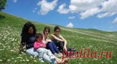 https://www.booking.com/hotel/am/sweet-home.ru.html?label=gen173nr-1DCAsoB0IKc3dlZXQtaG9tZUgzYgVub3JlZmgHiAEBmAEhwgEDYWJuyAEM2AED6AEBqAIE;sid=d5c0348f3bc458b068fe1c1cc75b71e8;dcid=1;dist=0&group_adults=2&sb_price_type=total&type=total&