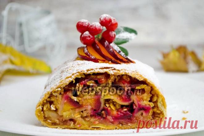 Штрудель со сливой рецепт, как приготовить сливовый штрудель из слоеного тест на Webspoon.ru