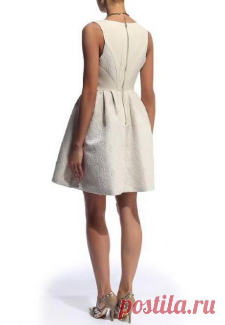 Купить женские платья и сарафаны от 200 грн в интернет-магазине Lamoda.ua!