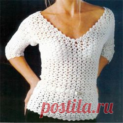 Белая ажурная кофточка крючком..