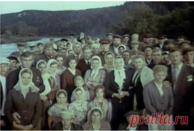 Тени исчезают в полдень (1971)