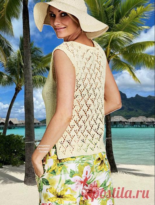 Топ с ажурной спинкой