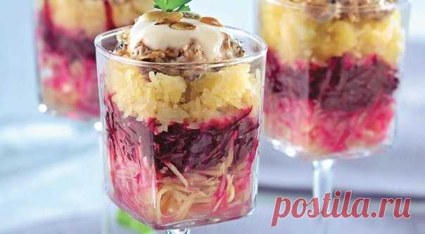 СВЕКОЛЬНЫЙ САЛАТ С ЧЕРНОСЛИВОМ И ЗАПРАВКОЙ ИЗ ХРЕНА