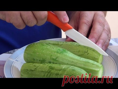 Тёплый салат из кабачков. - YouTube