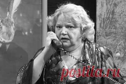Умерла актриса Анастасия Вознесенская. Скончалась народная артистка России, вдова актера Андрея Мягкова Анастасия Вознесенская. Женщина ушла из жизни в возрасте 78 лет. Причина смерти Вознесенской не раскрывается. В МХТ имени Чехова подчеркнули, что информация о времени и месте прощания и похорон появится позже.