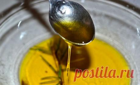 Вчера вечером сделала маску, сегодня выгляжу ослепительно! Хватило всего 2 бюджетных ингредиентов для счастья...