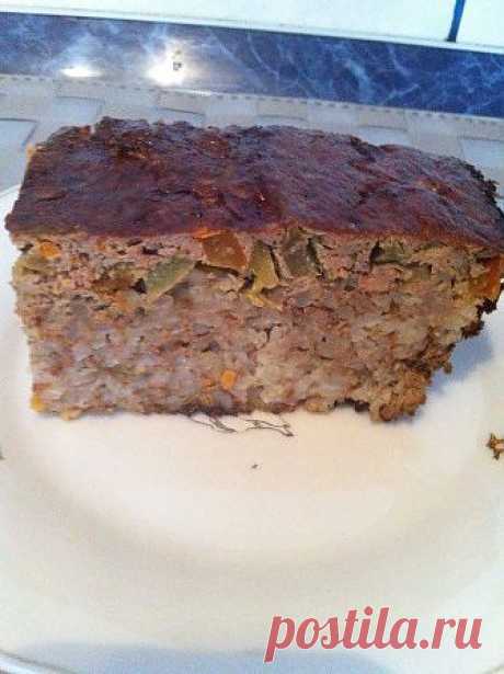 Запеканка из куриной печени и риса.