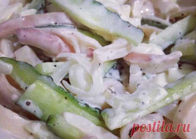 Легкий салат с кальмарами Автор рецепта Ольга - Cookpad