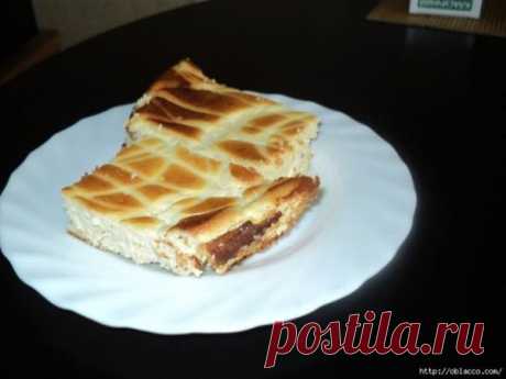 Творожная запеканка без муки. Даже лучше мороженого! Чем манка лучше муки? По-моему - те же яйца,только вид сбоку. Я на 1 кг творога беру 3 желтка + 200 мл сливок. Пекарский порошок, ванильный сахар, ананасные цукаты. Добавляю 3 ст ложки муки. Получаетс…