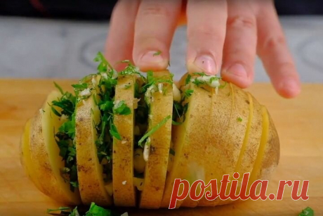 Картофель-гармошка с грибами и зеленью | Fresh.ru домашние рецепты | Яндекс Дзен
