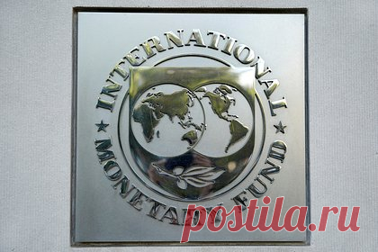 МВФ выделил 1,3 миллиарда долларов Украине. Исполнительный совет Международного валютного фонда (МВФ) в пятницу, 7 октября, одобрил предоставление Украине 1,3 миллиарда долларов в рамках инструмента МВФ для ускоренного финансирования. Средства выделяются на «удовлетворение всех потребностей, связанных с финансированием платежного баланса» страны.