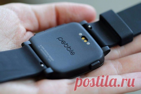 Смарт-часы Pebble живы! Но только на год В начале этого месяца на страницах американского издания The Information появилась статья о намерении компании Fitbit, которая занимается производством потребительской техники и носимых устройств, приобрести производителя смарт-часов — компанию Pebble. Уже через неделю состоялась сделка стоимостью 40 млн, после чего на официальном сайте Pebble появилось сообщение о том, что компания присоединилась к Fitbit и прекращает продажу собственной продукции.…
