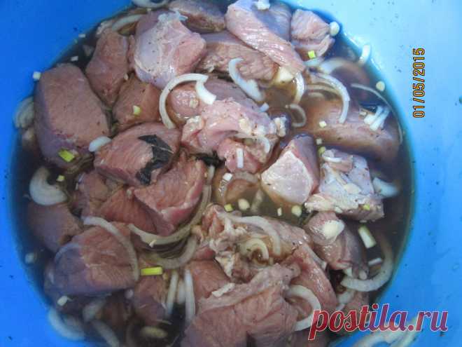 Сочный шашлык в мультиварке.