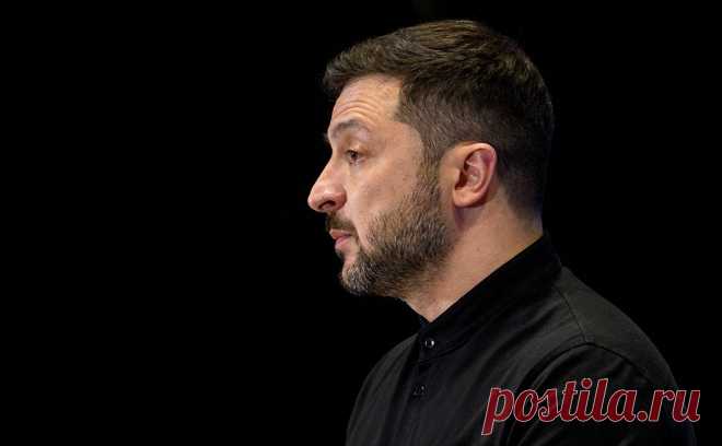 Зеленский пригрозил продолжить удары вглубь России. Президент заслушал доклад главкома ВСУ Александра Сырского об ударах вглубь России, в частности, о их частоте и эффективности. В Кремле говорили о неготовности Украины к миру из-за атак на российские регионы