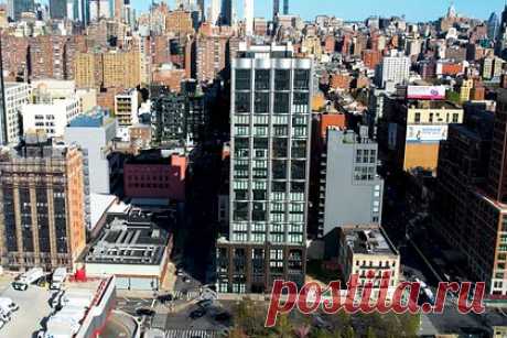 Появилась возможность стать соседом Николь Кидман. В Нью-Йорке появилась возможность стать соседом американской актрисы Николь Кидман. В доме, где знаменитость владеет недвижимостью, выставили на продажу квартиру. Об этом сообщает New York Post. Жилой дом, где можно купить дуплекс, находится на 11-й авеню в западной части района Челси.