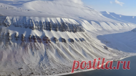 Климатолог предупредил о последствиях потепления для инфраструктуры России. Температура воздуха в 2024 году может оказаться выше, чем в 2023 году, когда был побит рекорд по потеплению. Это способно привести к деградации вечной мерзлоты, что может обернуться инфраструктурными трудностями для России. Читать далее