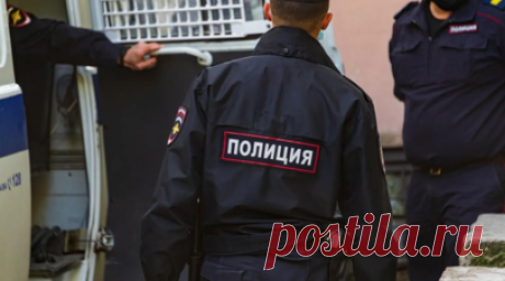 Актёр из «Универа» Ведменский подрался с прохожим в Москве из-за спора об СВО. В Москве 39-летний российский актёр Александр Ведменский, который известен по ролям в сериалах «Универ» и «Пятницкий», подрался с прохожим после спора на тему спецоперации на Украине. Читать далее