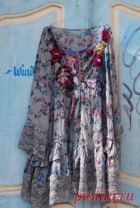 RESERVED for JUDY--- Bohemian romance- floaty silky tunic, free size, lagenlook…