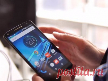 Motorola Droid Turbo 2 сбросили с высоты 275 метров Во время анонса смартфона Droid Turbo 2 компания Motorola сделала смелое заявление о том, что представленное устройство оснащено неубиваемым дисплеем. Многие пользователи YouTube приняли это как вызов и начали испытывать аппарат экстремальными стресс-тестами, после которых большинство других мобильных устройств обычно не выживает. Motorola Droid Turbo 2 снова и снова выходил сухим из воды независимо от жестокости тестеров, однако очередной…