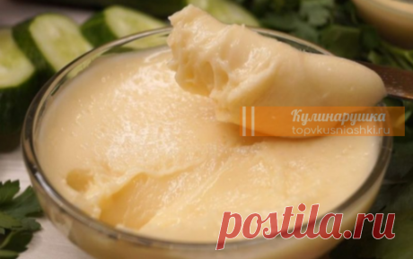 Вкуснейший плавленный сыр из творога за 15 минут Сыр получается очень вкусный и не чем не хуже магазинного, а приготовление по времени занимает минут 15.