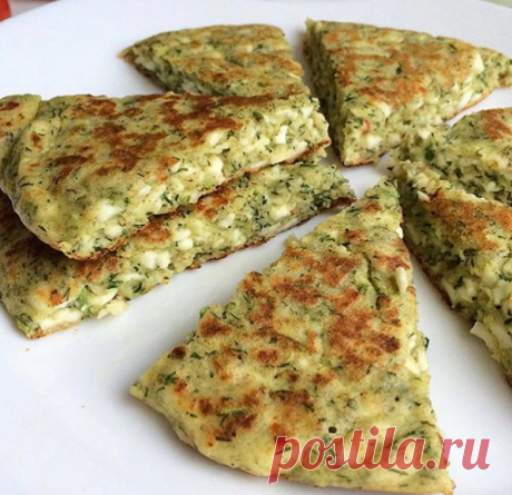 Сырная лепешка. Идеальная к завтраку! | вкусный блог | Яндекс Дзен
