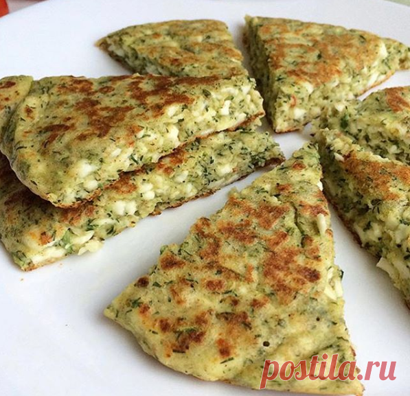 Сырная лепешка. Идеальная к завтраку! | вкусный блог | Яндекс Дзен