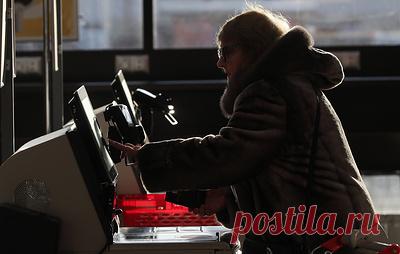 "Магнит" впервые начал тестировать сервис подтверждения возраста по биометрии. Как отметили представители сети, в рамках пилотного проекта сервис запущен в нескольких магазинах формата "у дома" в Краснодаре, Москве и Санкт-Петербурге