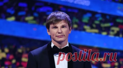 Аршавин забросил шайбу в финале Матча звёзд КХЛ. Бывший футболист сборной России Андрей Аршавин, играющий в составе дивизиона Харламова, забил гол в финале Матча звёзд КХЛ. Читать далее