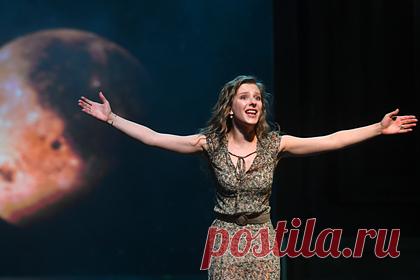 Звезда «Папиных дочек» высказалась о Прокловой и домогательствах. Российская актриса Лиза Арзамасова высказалась о движении против домогательств #MeToo и скандале вокруг артистки Елены Прокловой, заявившей о харассменте. Она отметила, что не готова судить о том, правильно ли публично обвинять кого-то в домогательствах, но пояснила, что у людей бывают на это разные причины.