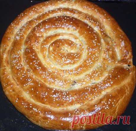 Пирог - улитка из слоеного теста (на скорую руку) | Четыре вкуса