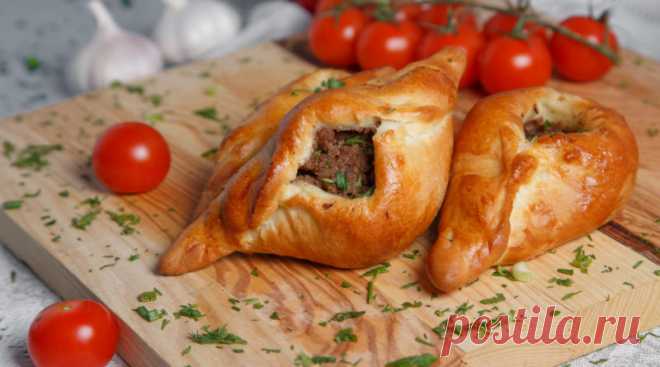 Московские расстегаи с мясом и яйцом — Sloosh – кулинарные рецепты