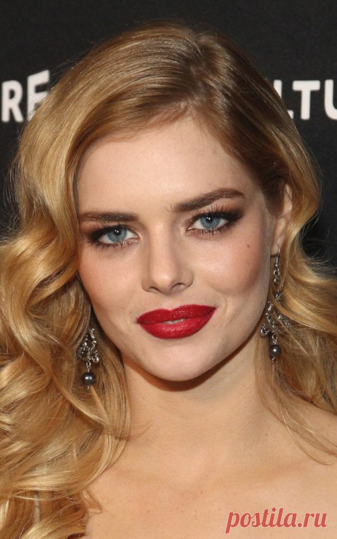 Самара Уивинг, 23 февраля, 1992