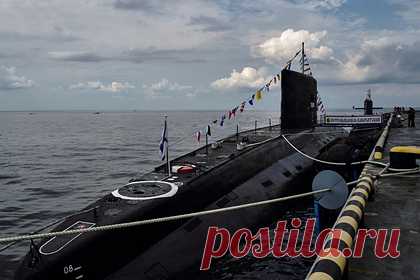 Перенос порта из Петербурга оценили в 110 миллиардов рублей. «Трансмашхолдинг» (ТМХ) оценил стоимость переноса Большого порта Санкт-Петербурга в Усть-Лугу в 110 миллиардов рублей. Как отмечает издание, такая же оценка содержится в письме заместителя гендиректора «Трансмашхолдинга» по экономике и финансам Олега Домского, которое он направил замминистра транспорта.