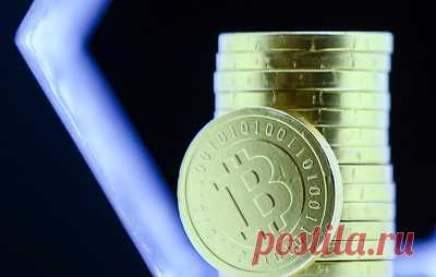 Стоимость биткойна снизилась более чем на 10%. Его цена находится на уровне $21,019 тыс.