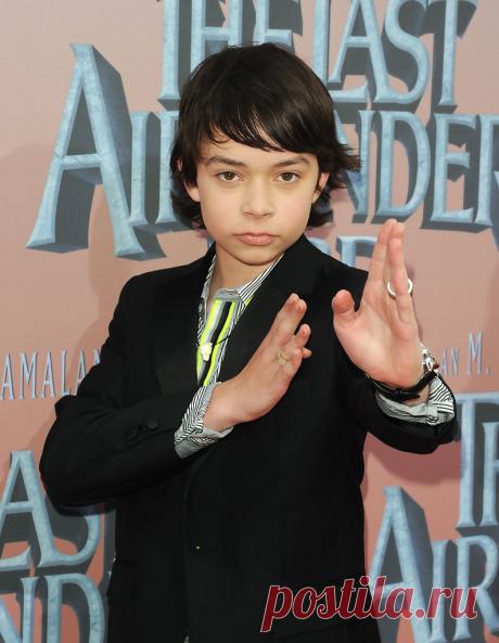 Noah RINGER
