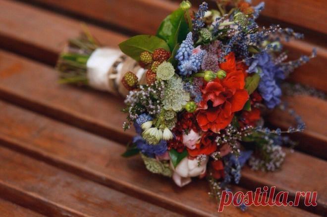 На одном дыхании, легко создавался для счастливой Невесты в её самый Лучший день!!!