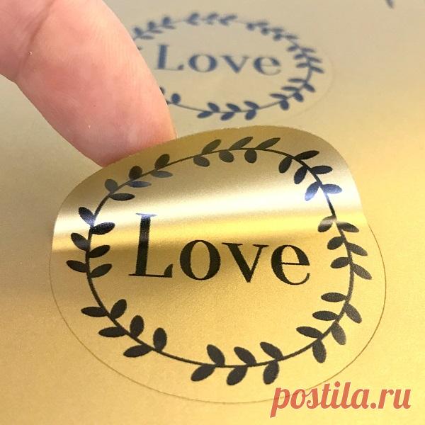 Заказать Печать золотых наклеек в типографии Принт 24 Москва Печать золотых наклеек на заказ Москва. Срочная печать наклеек Москва, печать больших наклеек, печать наклеек на самоклеющейся бумаге. Собственное производство. Печать наклеек дешево. Доставка и самовывоз.