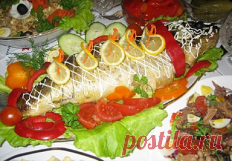 Карп фаршированный гречкой и грибами — Вкусные рецепты