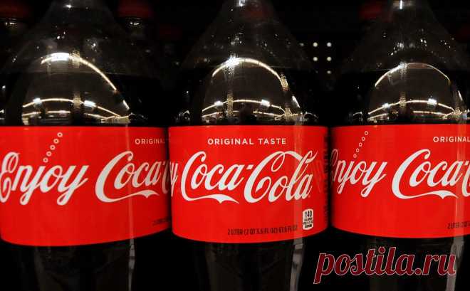 Власти США проверят цены на Coca-cola и Pepsi на предмет сговора. Американский регулятор проверит, соответствует ли ценовая политика двух производителей напитков антимонопольному закону Робинсона-Патмана. В последний раз он применялся в 1988 году