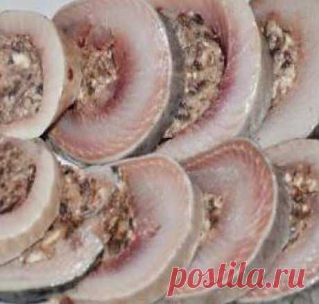 Рулетики из сельди