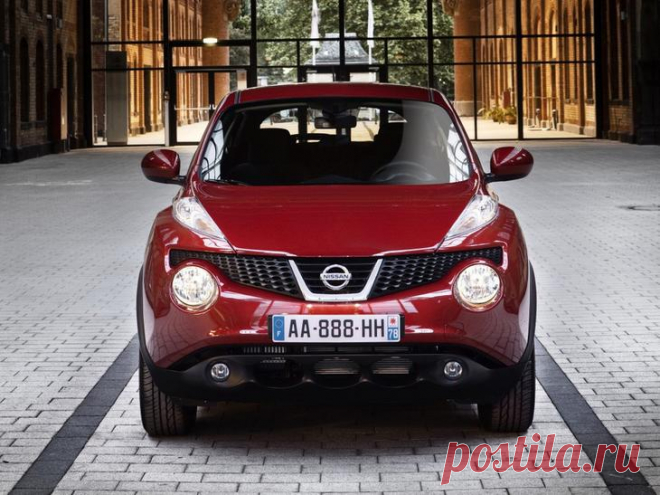 Выбираем подержанный Nissan Juke Рассказываем об особенностях младшего кроссовера Nissan с самым ярким и спорным дизайном, а также о нюансах выбора таких машин с пробегом, опираясь на опыт их владельцев. Любимец женщинЭтим летом на р...