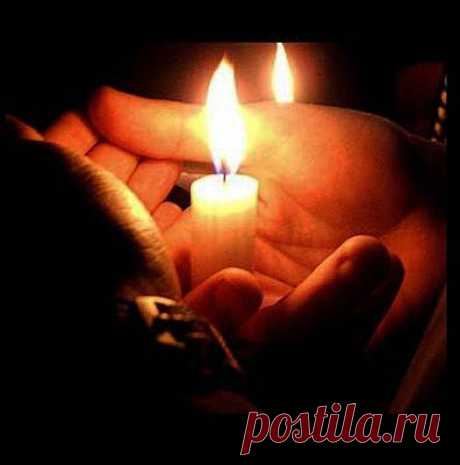 Как выгнать из дома &quot;Нечисть&quot;-Ритуалы перед Пасхой...

— Вы никогда не задумывались, почему в одних домах вы чувствуете себя уютно и хорошо, — начал разговор с обозревателем «М-Н» белый маг Григорий ВОРОН, — другие же давят и удручают, в них вы всегда идете с неохотой, чувствуете там постоянный дискомфорт, стараетесь как можно скорее вернуться домой? А вернувшись, ощущаете усталость и недомогание.