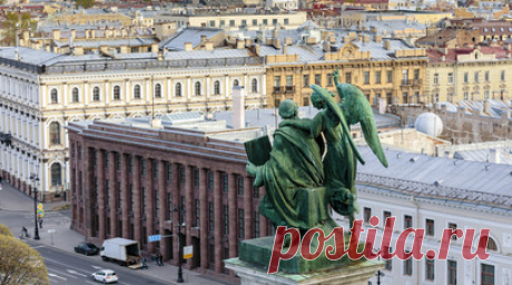 В Петербурге отремонтировали фасад дома архитектора Претро. В Санкт-Петербурге завершился капитальный ремонт фасада дома с лепниной архитектора-модерниста Ипполита Претро. Читать далее
