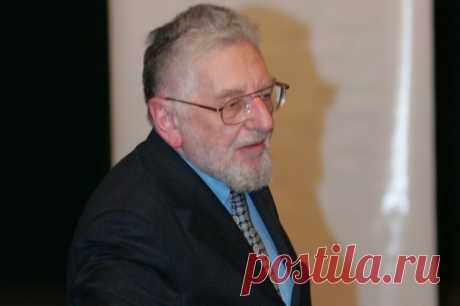 Умер соавтор Конституции РФ и сооснователь партии «Яблоко» Виктор Шейнис. Он скончался на 93-году жизни.