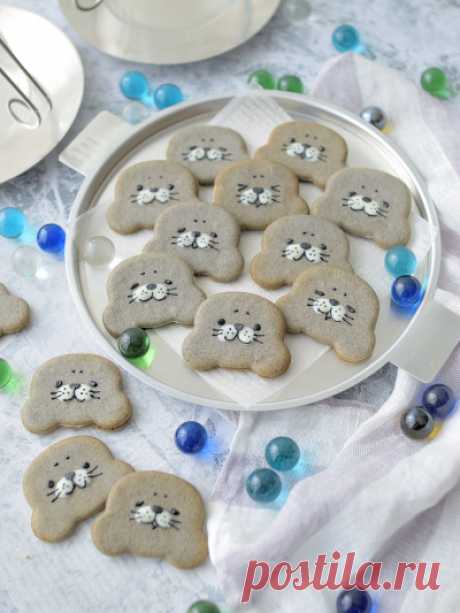 「アザラシ★黒ゴマのラングドシャ」陽子 | お菓子・パンのレシピや作り方【cotta＊コッタ】 陽子さんの「アザラシ★黒ゴマのラングドシャ」レシピ。製菓・製パン材料・調理器具の通販サイト【cotta*コッタ】では、人気・おすすめのお菓子、パンレシピも公開中!あなたのお菓子作り&パン作りを応援しています。
