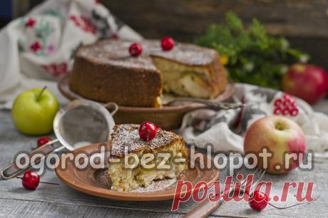 Пирог из яблок, который затмил Шарлотку — вкуснее, но готовится проще