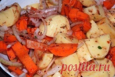 Как приготовить картошка в рукаве - рецепт, ингридиенты и фотографии