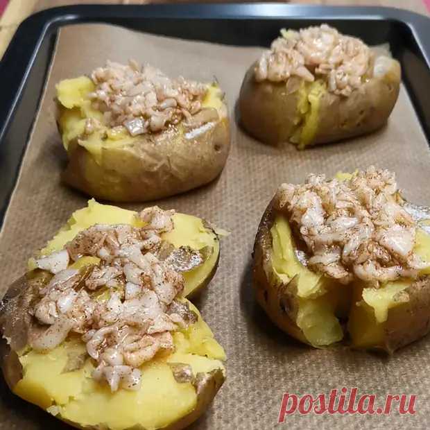 У меня сало зимой не переводится. Такую вкуснющую штуку с ним готовлю, пальчики оближешь. Есть можно килограммами - Будет вкусно - Социальная сеть "МТ.RU"