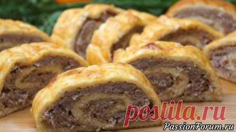 Вкуснятина нереальная из фарша. Станет Вашем Лучшим блюдом к Ужину! - запись пользователя kalnina в сообществе Болталка в категории Кулинария Мясной рулет. Это абсолютно беспроигрышное блюдо, которое обязательно заслуживает место в кулинарной книге. Рулет получается очень нежным, сочным и очень красивым. ИНГРЕДИЕНТЫ  Для основы:Яйцо – 3шт.Сыр твердый – 100гр.Майонез – 150 гр.