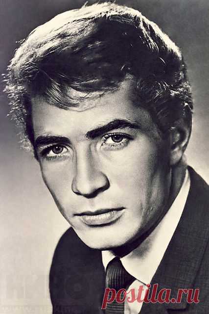 Юрий Каморный.